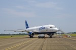 In celebration of Airbus’ decision to create an A320 Family final assembly line in Mobile, Alabama, a JetBlue Airways A320 (N581JB, 100% Blue) landed at the city's Brookley Aeroplex on 2 July 2012. (Photo by Airbus)
