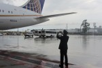 A United pilot snaps a photo of the airline's first Boeing 787 (N20904). (Photo by Jack Harty)
