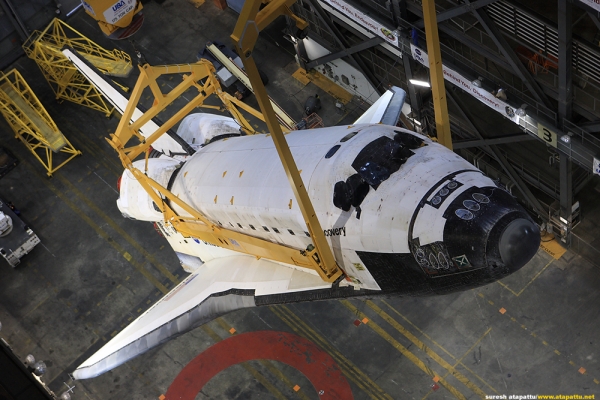 Space Shuttle Discovery during mating with external fuel tank and solid rocket boosters in the Vehicle Assembly Building. (Photo by Suresh Atapattu)