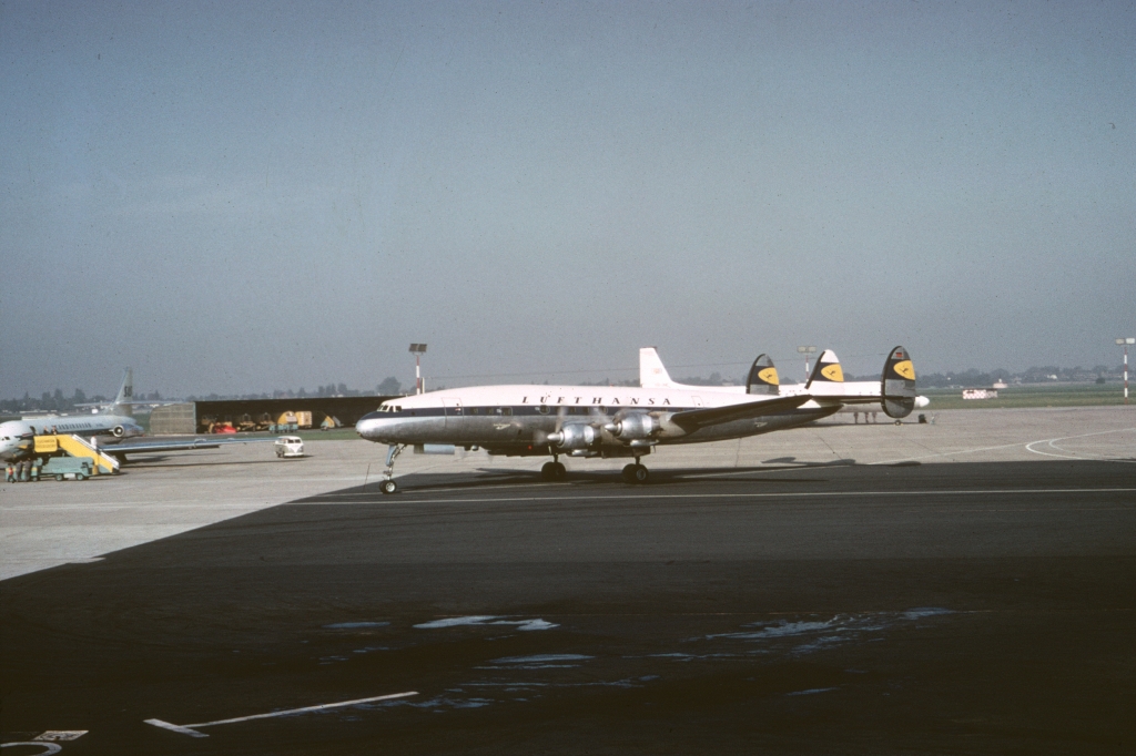 l-1049g-lufthansa-mgl-dusseldorf-0966-wja