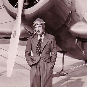 mollison-300 Jim Mollison at Floyd Bennett Field, Brooklyn, New York, 1936.