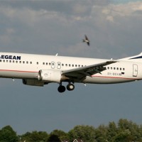 An Aegean 737-400 (SX-BGX) on short final at Amsterdam. (Photo by Joop Stroes)