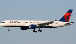 Delta Air Lines 757-200 N695DL