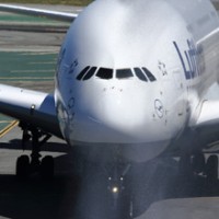 lh-WaterCanon2-250