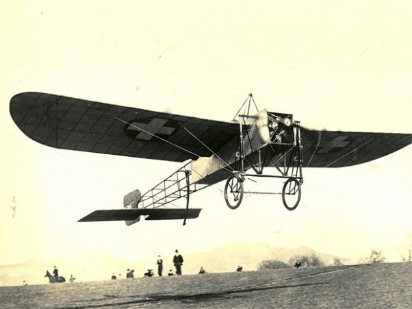 bleriot-xi-monoplane-620 Bleriot XI begins a flight over the Alps circa 1913.