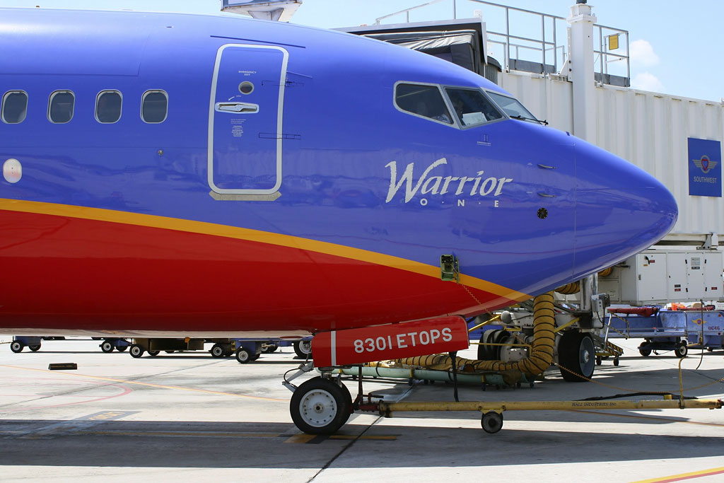 Why Southwest S First Boeing 737 800 Is Kind Of A Big Deal