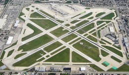 Aerial view of Chicago Midway Airport. (Photo by Chris Bungo)