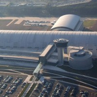 Aerial view of the Smithsonian National Air and Space Museum Steven F. Udvar-Hazy Center.