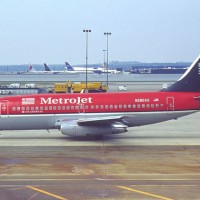 A MetroJet Boeing 737-200 (N282AU(. (Photo by Konstantin von Wedelstaedt via Wikipedia)