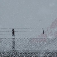There is a Virgin Atlantic aircraft somewhere in this photo. (Photo by Simon Allardice via Flickr, CC-BY)