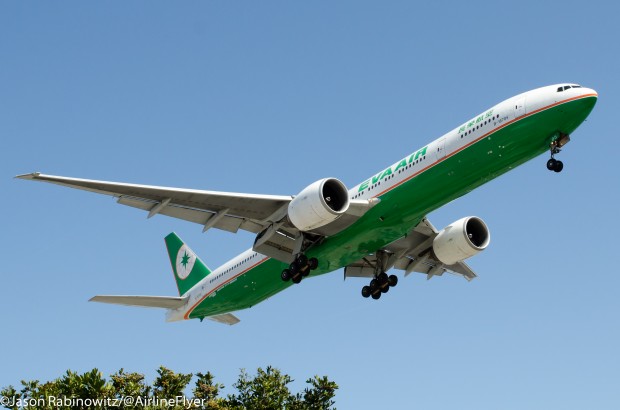 Want to catch a shot of Eva Air in daylight? Try LAX.
