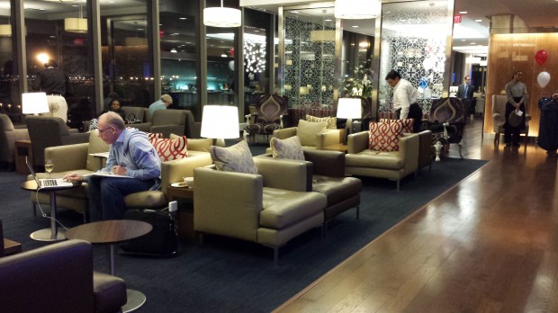 EWR lounge