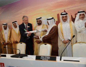 777X+launch+signing-med