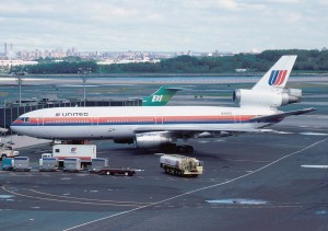 United Airlines DC-10. (Photo by Howard Chaloner)