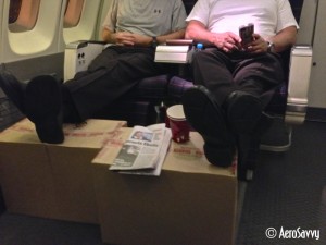 Boeing 747-400F - Catering boxes to the rescue! (Photo by the author)