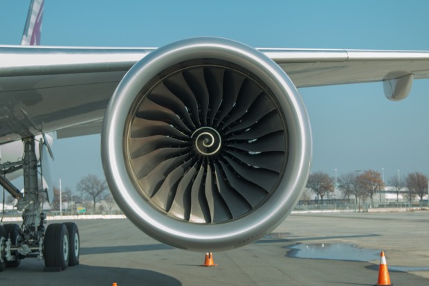 Looking at the Rolls Royce Trent XWB engine from the ground. If you angle yourself just right, you can see the huge amount of air that bypasses the combustion chamber.