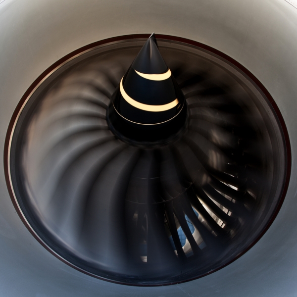 Rolls-Royce Trent 1000 engine on the 787.