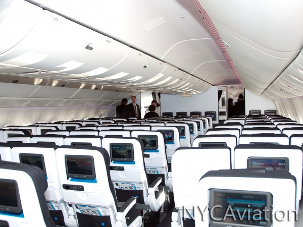 ANZ-ZK-OKM-CoachInteriorOverviewwm