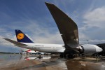 A new Lufthansa 747-8i at IAD. (Photo by Gordon Gebert Jr.)