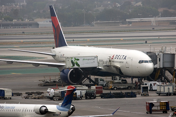 Delta 777-200LR
