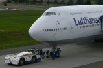 Taxiing for takeoff from Paine Field. (Photo by Chris Sloan/Airchive.com)