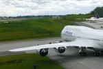Taxiing for takeoff from Paine Field. (Photo by Chris Sloan/Airchive.com)