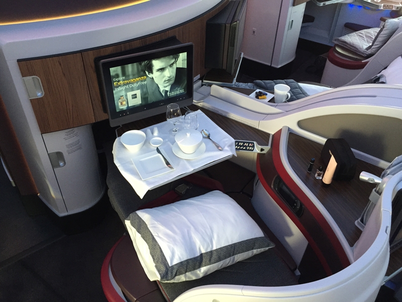 qr-a350-biz-dining