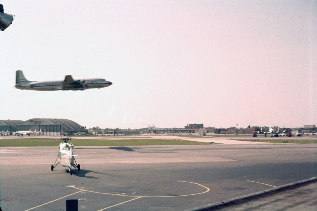 dc-7-american-airlines-mdw-0761-wja dc-7-american-airlines-mdw-0761-wja