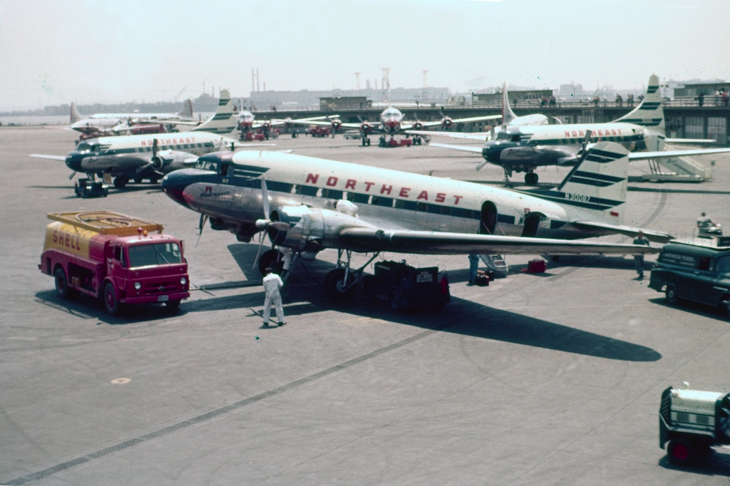 dc-3-northeast-airlines-n30087-bos-0658-b-wja