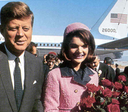 Unseen Video of President Kennedy's Air Force One Arrival in Dallas ...