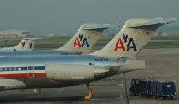 Two American Airlines MD-80s parked at the gate in Nashville. (Photo by Matt Molnar)