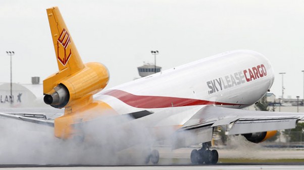 Skylease Cargo MD-11 in Miami