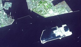 Kobe Airport during construction in 2003, as seen from the NASA Earth Observatory spacecraft