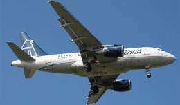 A Mexicana Airbus A318 (XA-UBX) final approach