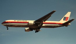 A United Airlines Boeing 767-300ER (N643UA) landing in London, circa 1991