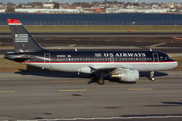 A US Airways Airbus A319 at LaGuardia Airport