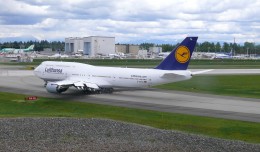 Lufthansa's first Boeing 747-8 Intercontinental taxis for departure to Frankfurt. (Photo by Chris Sloan/Airchive.com)