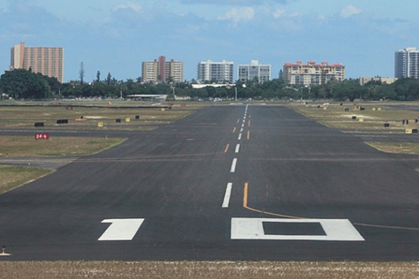 Runway 10 at Pompano Beach, Fla. (Photo by John Spade via Flickr)