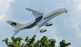 Malaysia Airlines Airbus A380 flight demo. (Photo by tobyjim via Flickr, CC BY-NC-SA.)