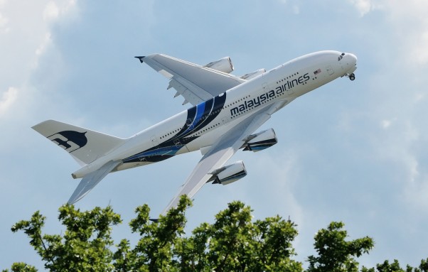 Malaysia Airlines Airbus A380 flight demo. (Photo by tobyjim via Flickr, CC BY-NC-SA.)