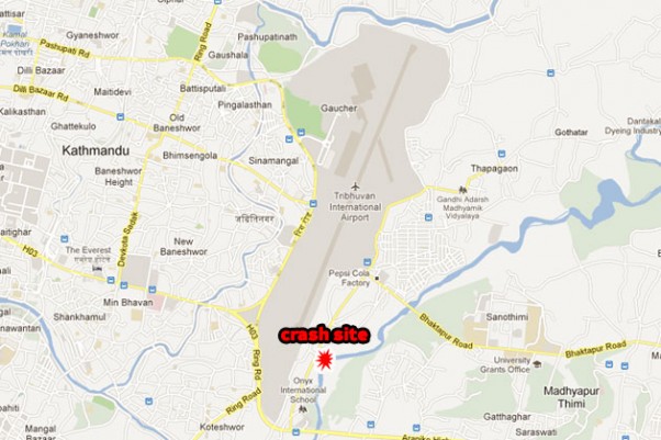 The Dornier Do 228 crashed just outside the airport. (Map by NYCAviation/Google Maps)