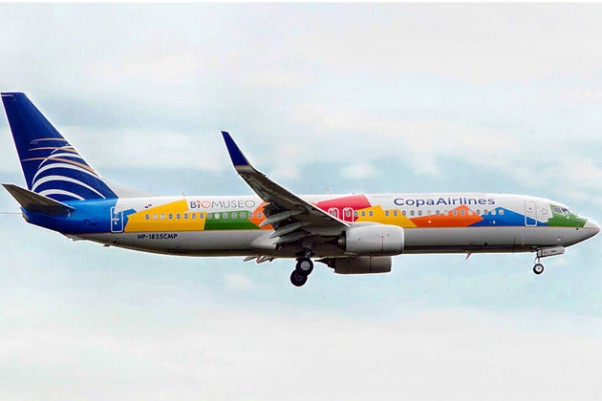 Copa's new Biomuseo Boeing 737-800 (HP-1825CMP) on final for JFK. (Photo by Jason Rabinowitz)