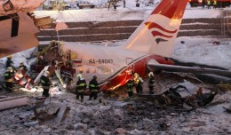Wreckage of Red Wings Airlines Flight 9268. (Photo by Russian Ministry of Emergency Situations)