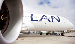 A LAN Airlines Boeing 787 Dreamliner. (Photo by Dan King/NYCAviation)
