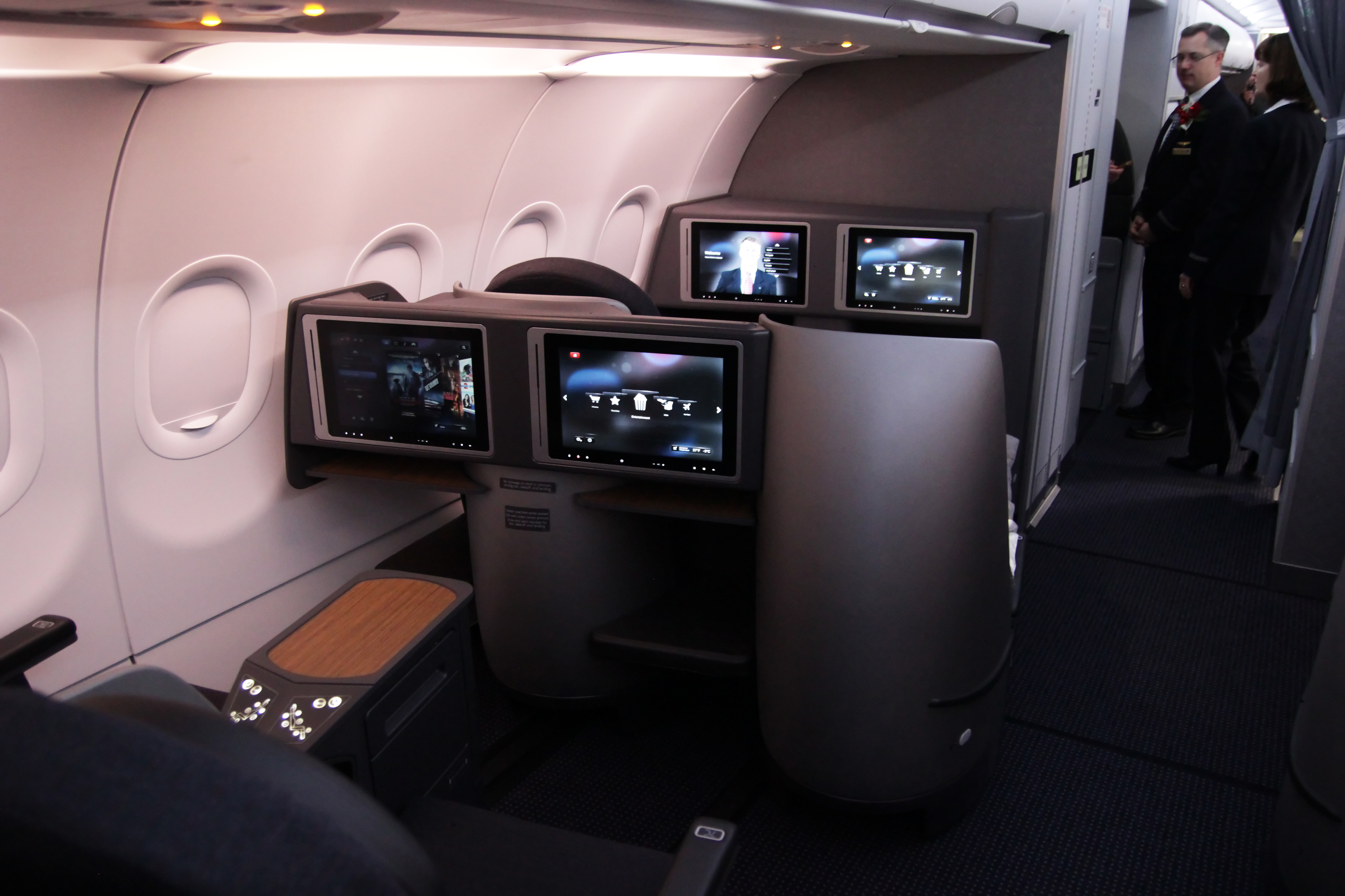 American Airlines Unveils its New Airbus A321 Transcontinental ...